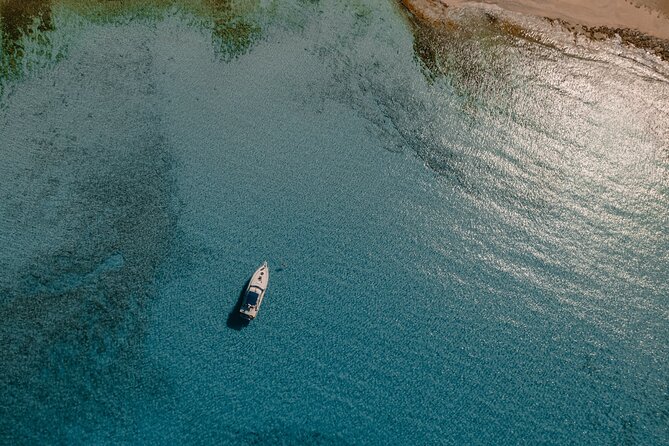 From Ierapetra: Day Cruise with Luxury Yacht to Chrissi island - A 30-minute crossing from Ierapetra