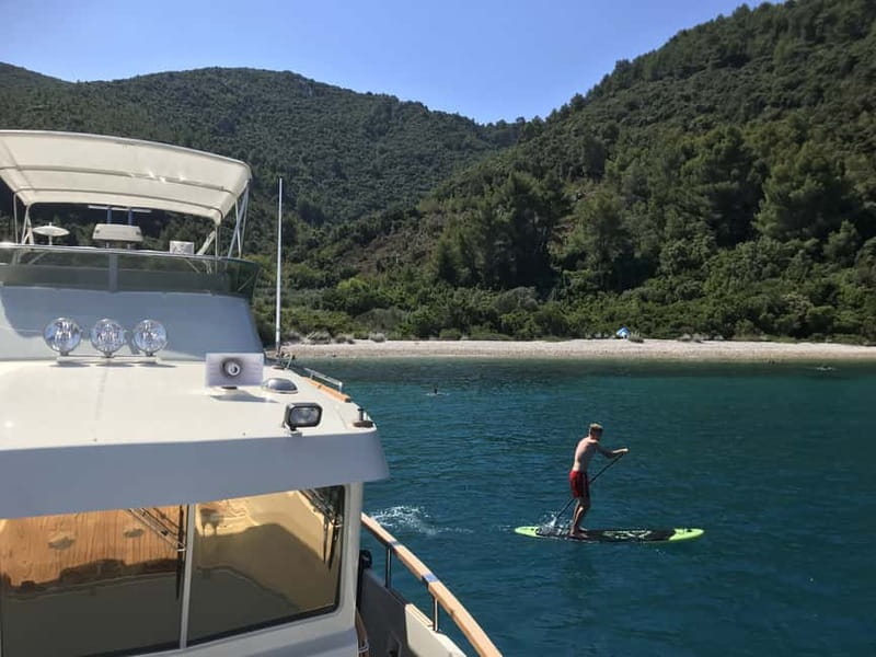 From Korcula island: Mljet Island Yacht Day Trip with Lunch - Arriving at Mljet National Park