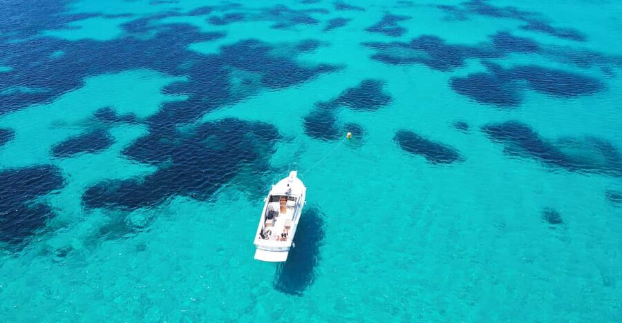 From Palau/La Maddalena: All inclusive Yacht Tour - How the yacht feels with 10 people