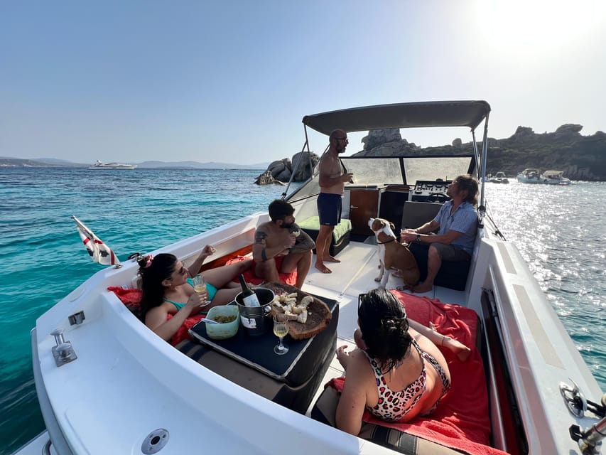 From Palau/La Maddalena: All inclusive Yacht Tour - Starting in Palau and finding the right pier