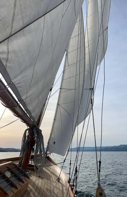From Port Grimaud: Half-Day Classic Yacht Sailing Experience - Swimming and snorkeling from the yacht