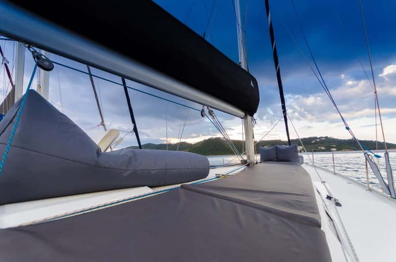 From Skiathos Marina: Yacht Sailing Day Trip with Lunch - First swims at Lalaria or Tsougria
