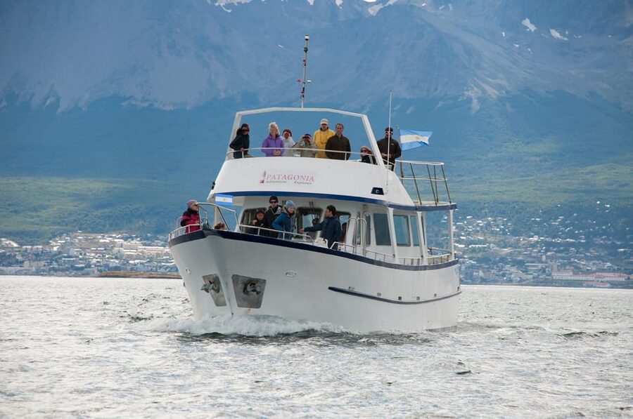 From Ushuaia: Beagle Channel Yacht Sailing Tour - Returning by yacht to the port