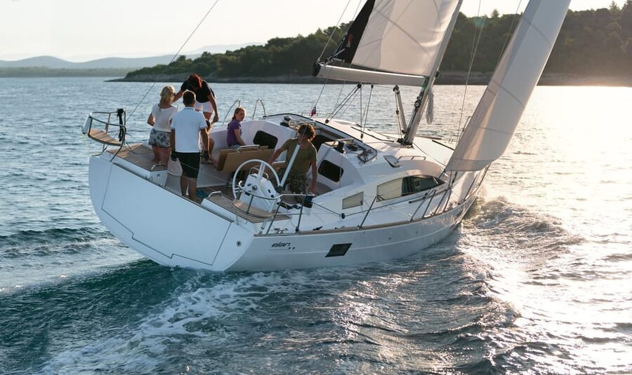 From Valletta: Romantic Sunset Cruise on a Sailing Yacht - Choosing Manoel Island or Rinella Bay