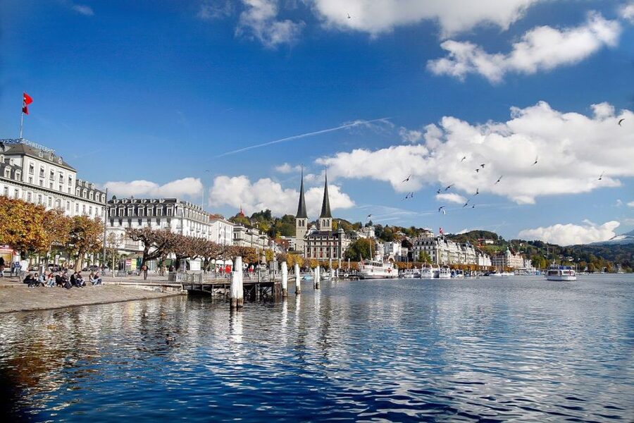 From Zurich: Day Trip to Lucerne with Optional Yacht Cruise - What to bring and how to prepare