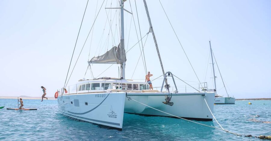Fuerteventura: Private Luxury Catamaran to Lobo Island - From Corralejo to Lobos Island across El Río