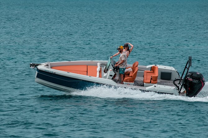 Full Day Rental in Santorini with Saxdor Luxury Boat - The value of a $578.80 private rental