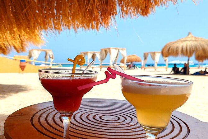 Full day trip by Luxury boat and Hula Hula Island - Lunch and drinks aboard the boat