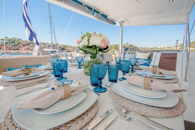 Full Day Yacht Tour in Catamaran Naxos Greece - The swimming and snorkeling stops