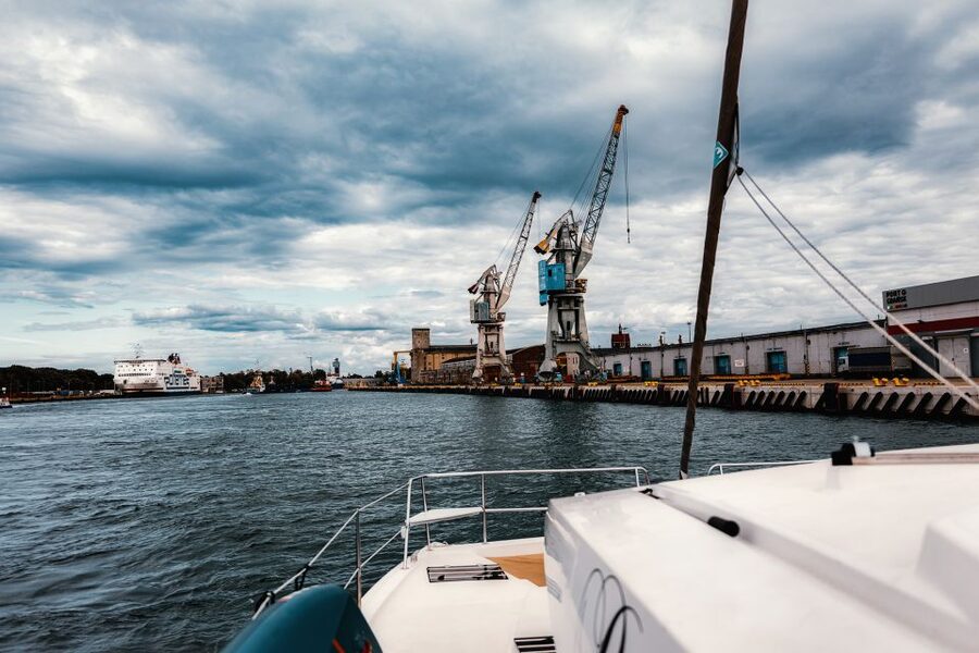 Gdańsk: Motlawa and Port yacht cruise with Welcome Drink - Is $26 a fair price?