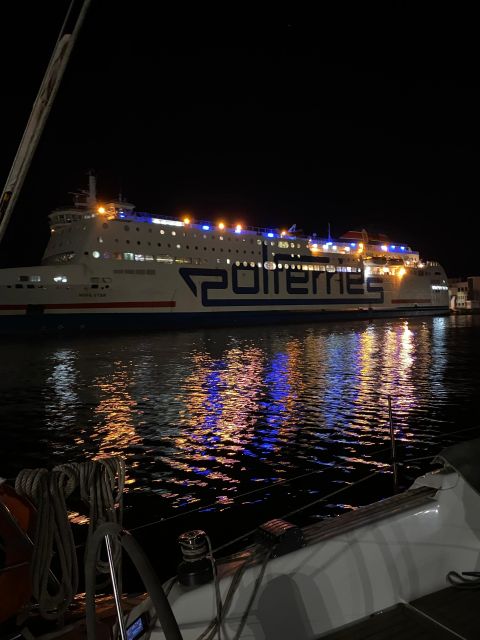 Gdansk: Scenic Evening Yacht Cruise with Welcome Drink - How much time do you really need?