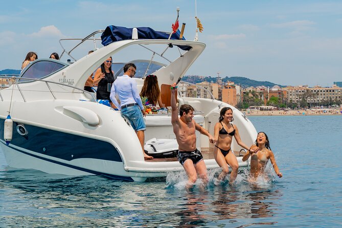 Gobbi Yacht Rental in Barcelona 9 Pax 2/4/8hs - Choosing between 2, 4, and 8 hours