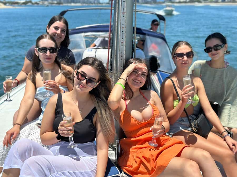 Gold Coast Private Lunch Sailing Charter for up to 10 guests - A private sail across the Broadwater