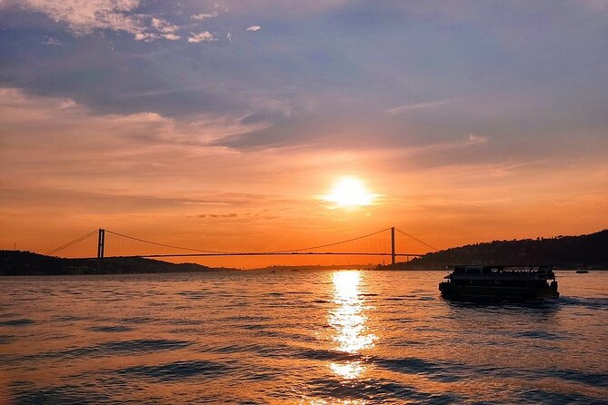 Guided Bosphorus Afternoon Cruise on Luxury Yacht - Beşiktaş and Ortaköy from the water