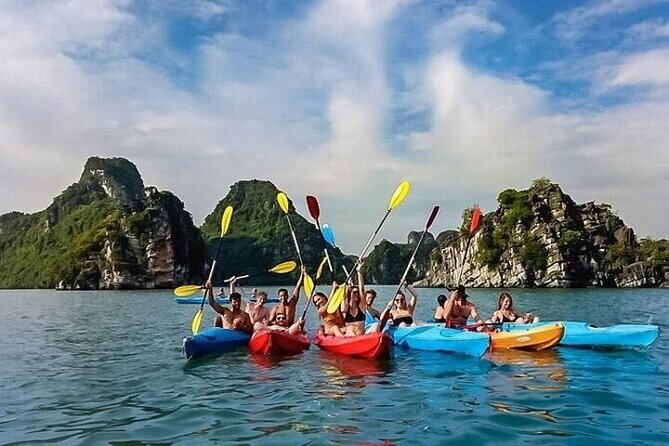 Ha long Bay day trip with Luxury Cruise - Buffet lunch and the cruise-boat rhythm