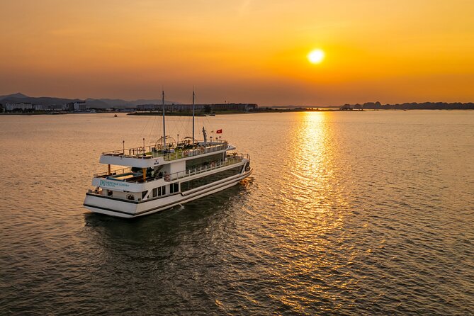 Ha Long Bay Luxury Cruise 1 Day - Key points to know before booking