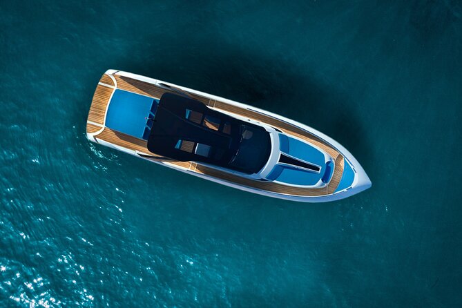 Half Day in Amalfi Coast with Private Luxury Yacht Tour - Guides, service, and the human side
