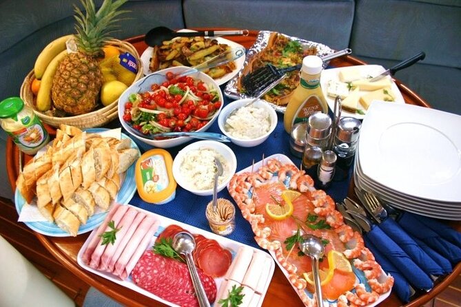 Half-Day Luxury Catamaran Sailing Cruise in Granada - Lunch, cava, and a surprisingly broad buffet