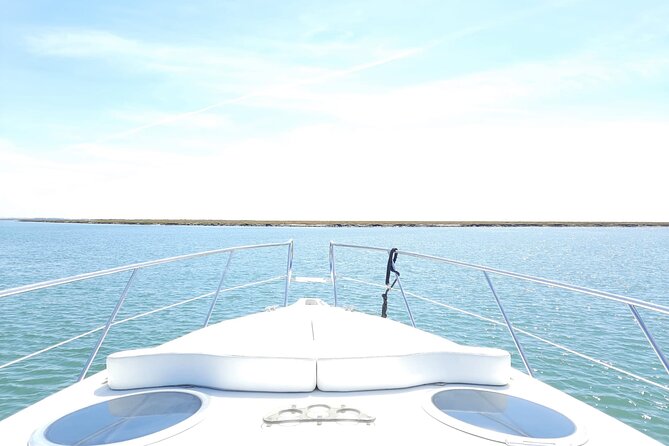 Half Day Private Motor Yacht Tour in Algarve - Captain Mike and first mate Daniela