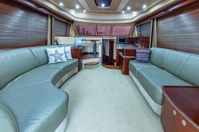 Half Day Private Yacht Charters - A clean yacht and friendly crew