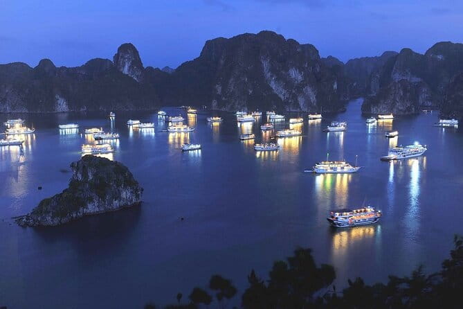 Halong Bay Day Trip Explore Caves, Kayak & Lunch by Saquila Yacht - Choosing Vung Vieng Fishing Village