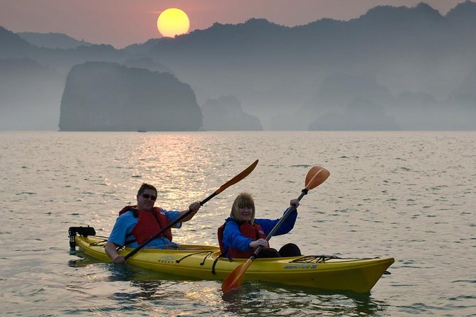 Halong bay luxury cruise 2D/1N: Titop island, Surprise cave, Kayaking, Swimming - The morning transfer from Hanoi Old Quarter