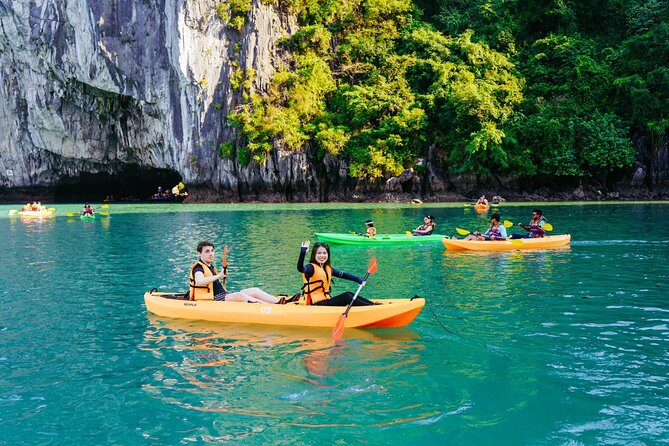 Halong bay Luxury Cruise Trip: Titop Island, Amazing Cave & Kayak - Who should choose this Halong Bay day trip?