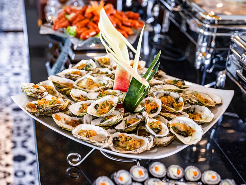 Halong Bay Luxury Cruise with Kayaking & Lunch Buffet - What a $43 Halong Bay day cruise really buys you