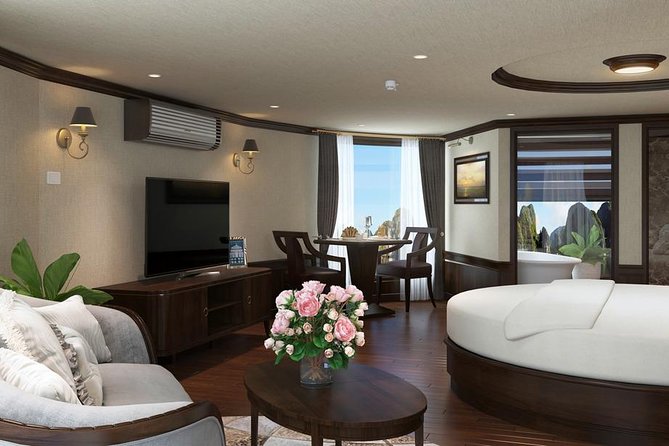 Halong Luxury Cruise 2D/1N: Kayaking, swimming, Surprise cave, Titop island - Dawn Tai Chi and an early breakfast