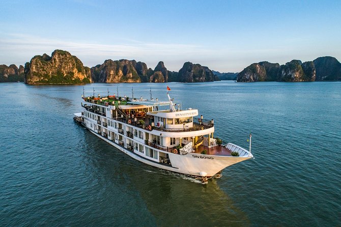 Halong Luxury Cruise 2D/1N: Kayaking, swimming, Titop island, Surprise cave - What the $210 price really covers