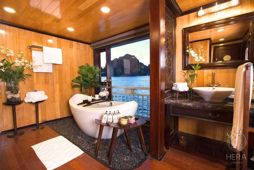 Hanoi: 3D2N Ha Long, Lan Ha Bay by Hera Grand Luxury Cruise - What the $315 price really covers