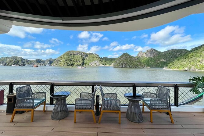 Hanoi: Cat Ba Island- Lan Ha Bay Day Trip on Luxury Cruise, Lunch - Lunch on the water