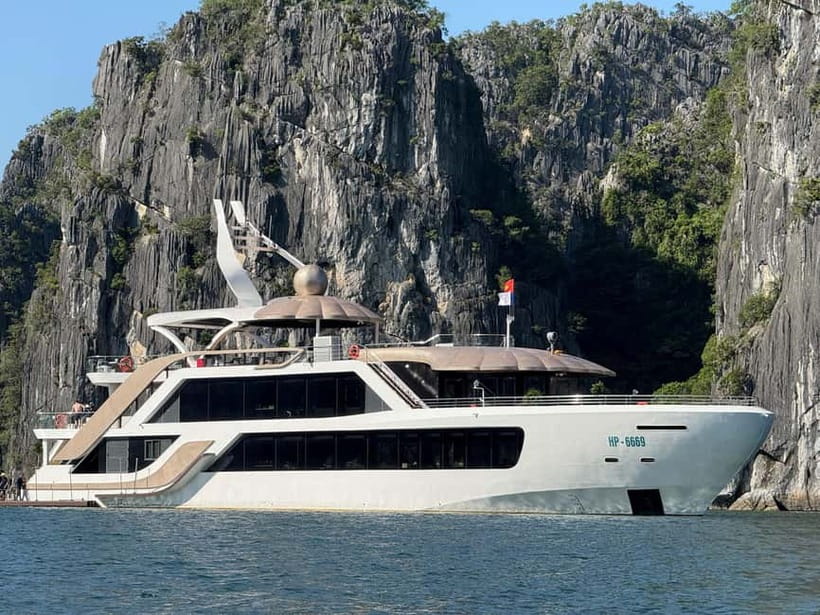 Hanoi: Cat Ba, Lan Ha & Ha Long Bay Luxury Cruise with Lunch - Why this Cat Ba day cruise works so well