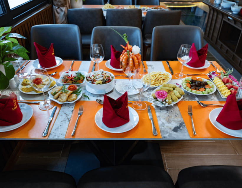 Hanoi: Cat Ba, Lan Ha & Ha Long Bay Luxury Cruise with Lunch - The ride back and sunset snacks