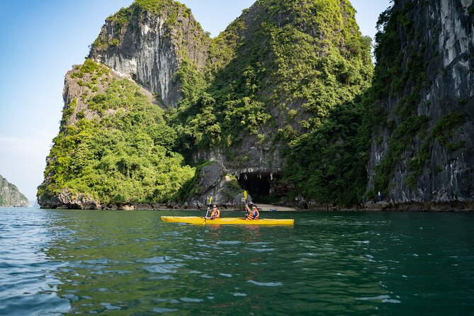 Hanoi : Halong Bay 7-Hour Luxury Cruise with Limousine Transfer - Seven hours among Halong Bay’s limestone islands