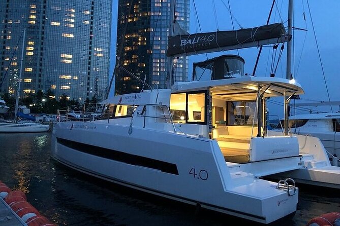 Happy^^ Busan Night Yacht Tour (Private Group Max6) - Hwangnyeongsan Mountain: the final city panorama