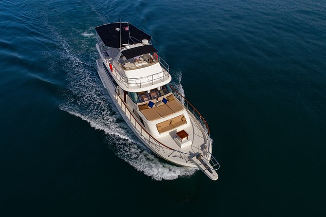 Hatteras 58-61' Luxury Yacht in Puerto Vallarta & Nuevo Nayarit - Snorkeling, kayaking, and paddleboarding