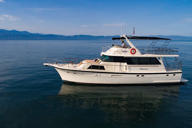 Hatteras 58-61' Luxury Yacht in Puerto Vallarta & Nuevo Nayarit - How the private price works for a group