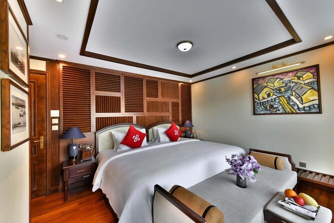 Heritage Cruises Best Luxury Cruise to Halong and Lan Ha Bay 2D1N - Ba Trai Dao or Tra Bau in Lan Ha Bay