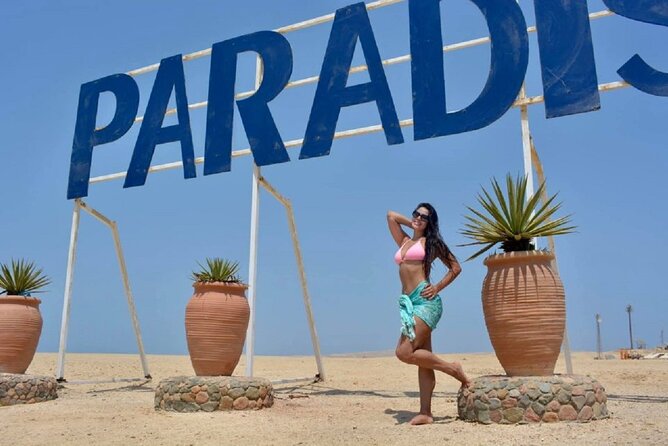 Hula Hula Island Luxury Cruise Snorkeling to W/Transfer-Hurghada - What the atmosphere is really like