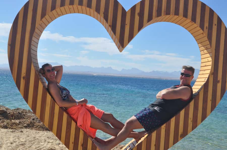 Hurghada: Elegance Yacht Cruise To Orange bay Island W lunch - What the $33 price really covers