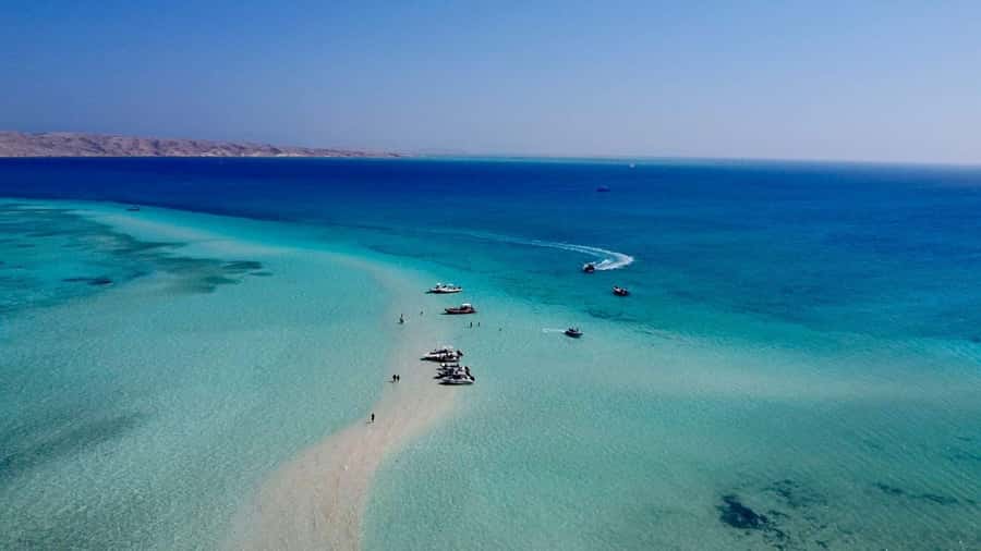 Hurghada: Elegance Yacht Cruise To Orange & Magawish island - Magawish Island after lunch