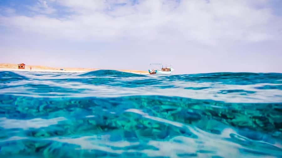Hurghada: Luxury Private Yacht with Optional Lunch & Drinks - Booking details that affect your day