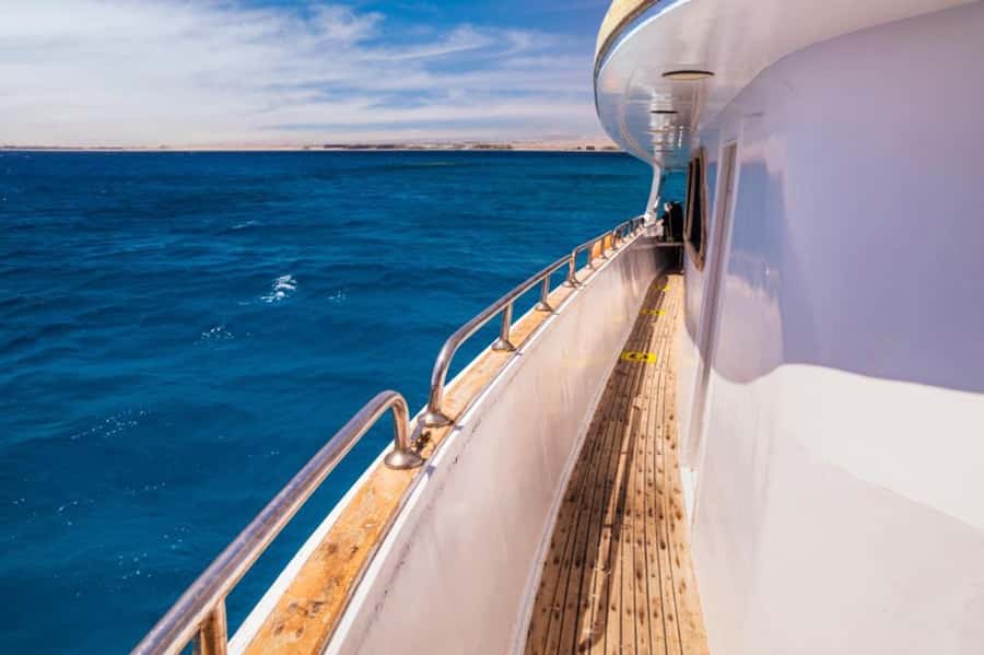 Hurghada: Luxury Private Yacht with Optional Lunch & Drinks - Sailing out to the first snorkeling site