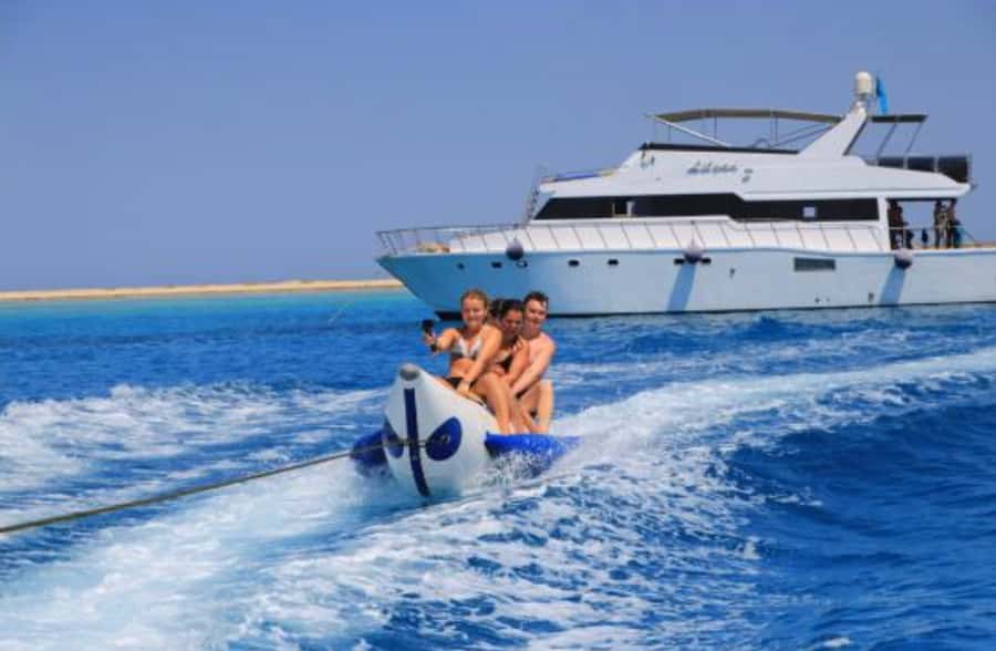 Hurghada: Luxury Yacht Trip with Personal Crew and Chef - A five-hour yacht escape from Palm Royal Marina
