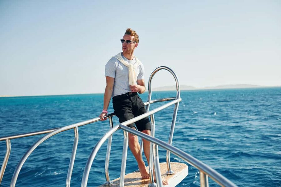 Hurghada: Orange Island Yacht Trip with Lunch & Water Sports - Timing, meeting point, and small practical snags