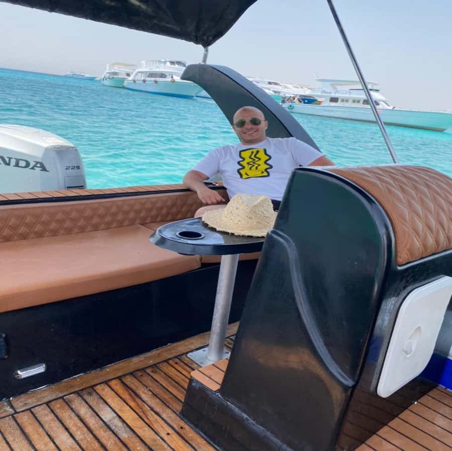 Hurghada: Private Dinner and Sunset Yacht Cruise - What $371 Means for Two People