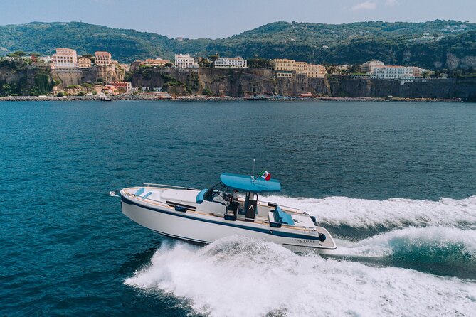 Ischia and Procida Private Yacht Tour from Sorrento - Aragonese Castle and two hours in Ischia