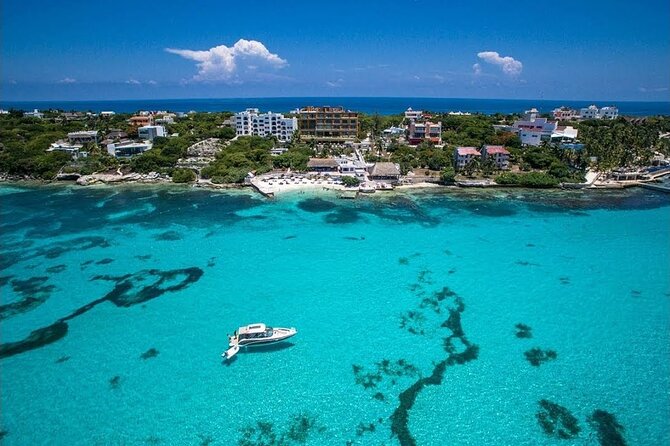 Isla Mujeres Catamaran Luxury Sailing Experience from Puerto Morelos - Calle Hidalgo adds a short local break