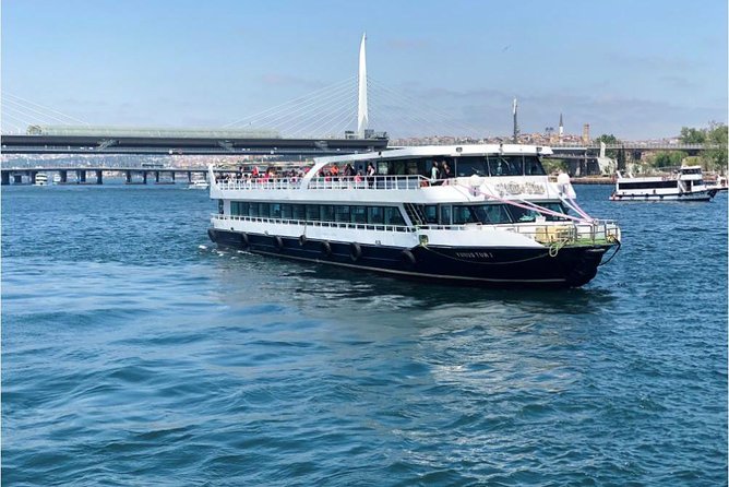 Istanbul Afternoon Bosphorus Cruise with Asian Side Stop - Rumeli Fortress on Thursdays